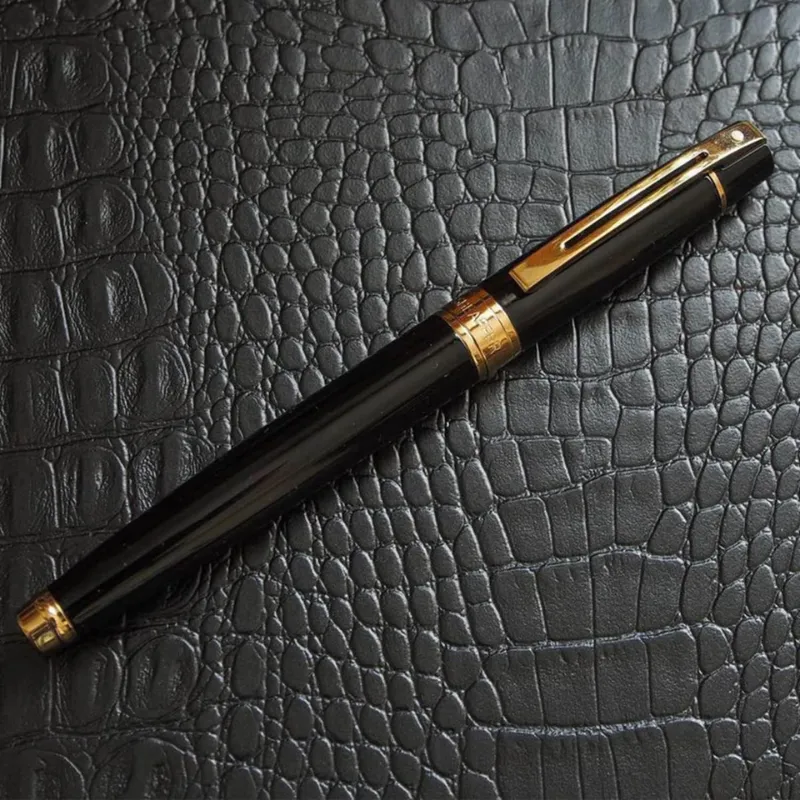 Sheaffer Table Clock & Pen Set