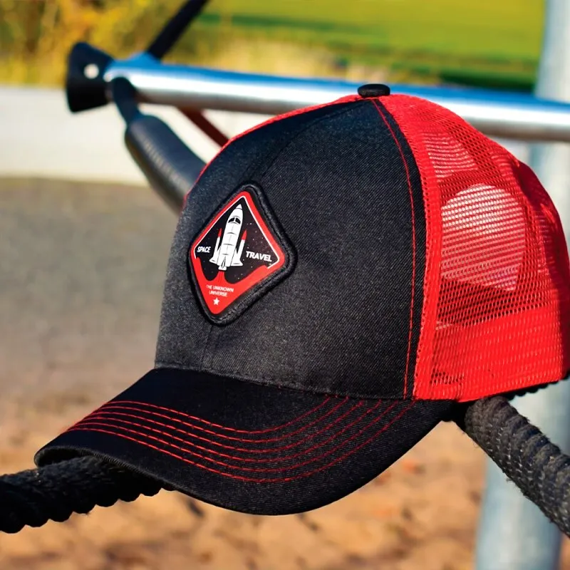 Arctic Wave Cap (Red)